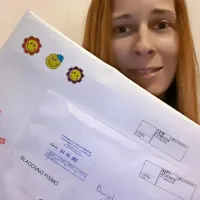 Danijela Horvat Samardžija je letos v sklopu dobrodelne akcije 
zbrala   1624   voščilnic.