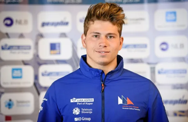 Toni Vodišek