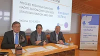 Dosežke in cilje Inkubatorja Sežana so predstavili (z leve): direktor Dorijan Maršič, župan Andrej Sila in 
predsednik nadzornega sveta Inkubatorja Marjan Mateta.  