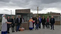 Novinarske konference so se udeležili tudi   predstavniki Javnega zavoda za spodbujanje podjetništva in razvojne projekte občine Izola, Javnega  
zavoda krajinski park Strunjan, sveta krajevne  skupnosti Jagodje-Dobrava in drugi.   