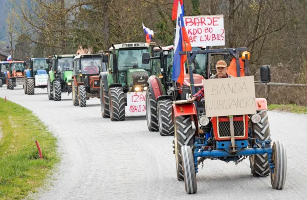 Kmetje bodo nadaljevali stavkovne aktivnosti.