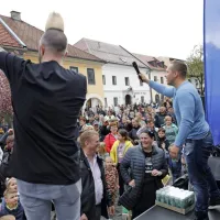Jana Morelj razkrila svetovno glasbeno zvezdo, ki prihaja v Slovenijo