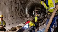 V 2TDK se pri delih v predorih sklicujejo na to, da so odvisna  
predvsem od geoloških razmer.