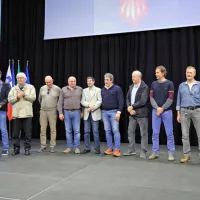 Prireditve  so se udeležili in priznanja dobili tudi igralci koprske 
moške ekipe iz sedemdesetih let prejšnjega stoletja. 