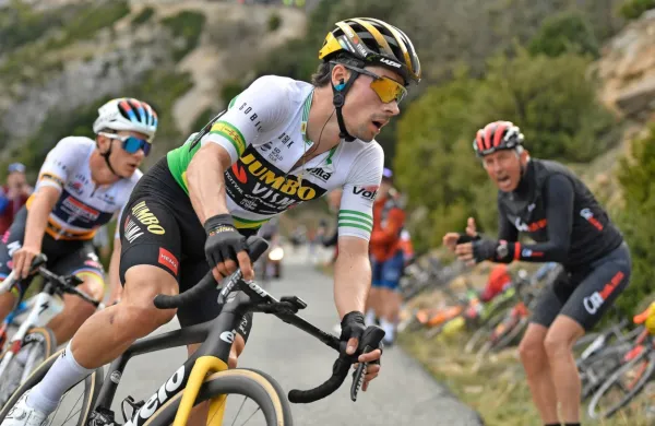 Primož Roglič (v ospredju) in Remco Evenepoel (levo) bosta 
predvidoma glavna tekmeca za končno zmago tudi na dirki po 
Italiji. 