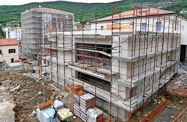 Gradbišče Narodnega doma pri Svetem Ivanu