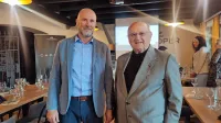 Rado Pišot in Livio Jakomin podpirata nastanek novega inštituta 
za vinogradništvo in vinarstvo, ki nastaja pod okriljem ZRS 
Koper. 