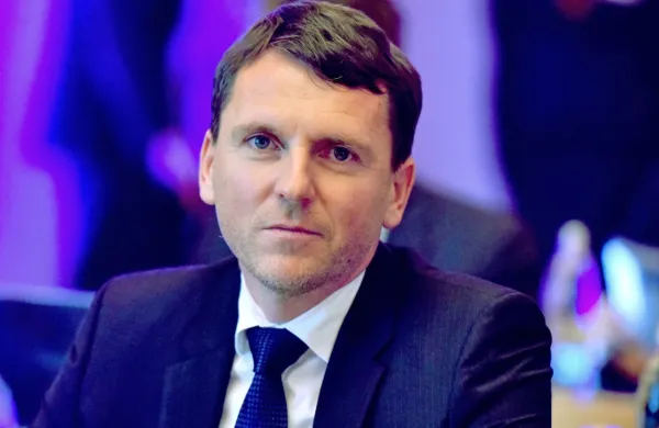 Po letu in pol spet i&scaron;čejo novega prvega moža Luke
