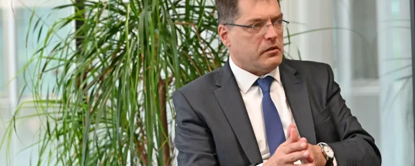 Janez Lenarčič: &ldquo;Z evropsko barko plujemo skozi geopolitično nevihto&rdquo;
