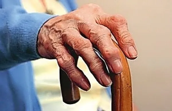 Pobudniki in avtorji zakona o pomoči pri prostovoljnem končanju 
življenja trdijo, da so v besedilo vnesli številne varovalke, ki 
preprečujejo zlorabe. 