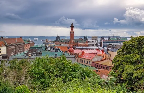 

Švedski cariniki so v pristanišču Helsingborg od začetka letošnjega 
leta zasegli 867 kilogramov kokaina.
