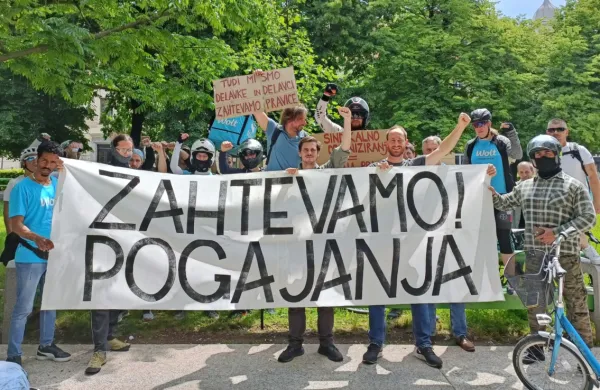 Stavkajoči dostavljalci Wolta in Glova so  zahtevali pogajanja o 
kolektivni pogodbi.