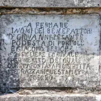 Z zahvalno ploščo so se oddolžili dobrotnikom, ki so zaslužni za gradnjo vodnjaka.