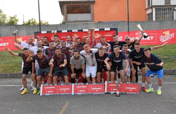 Tako so se veselile najboljše tri ekipe turnirja Živjo nogomet.