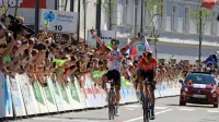 Tadeja Pogačarja (levo) letos ne bo v Postojno oziroma na dirko po 
Sloveniji, zato pa prihaja Domen Novak (desno). 