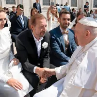 ... sprejel pa ju je celo papež Frančišek.