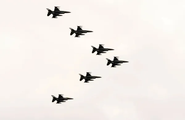 25 sodelujočih držav namerava raziskati, kako bi se njihove zračne 
sile odzvale in sodelovale v primeru vojaške krize.