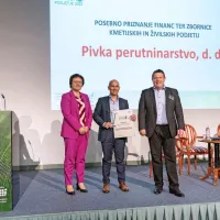 Pivka perutninarstvo, ki jo vodi Janez Rebec, ki si je prislužila 
posebno priznanje.