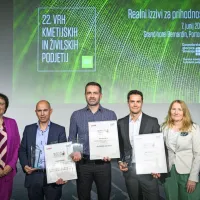 Tatjana Zagorvc (direktorica Zbornice kmetijskih in živilskih 
podjetij pri GZS), Janez Rebec (Pivka Perutninarstvo), Goazd 
Kocbek (Oljarna Kocbek), Borut Fakin (Vinakoper) in Aleksandra 
Horvat (vodja projekta Agrobiznis)