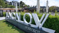 Najemnik restavracije Bungalow opozarja Okolje Piran, da je 
najemnina previsoka, novi direktor Okolja Piran Neset Nesi Dulai 
pa poudarja, da svojih dobrih najemnikov Okolje ne želi izgubiti. 