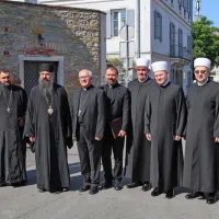 Na medverskem forumu pozvali k skupnim prizadevanjem za premagovanje razlik na Balkanu