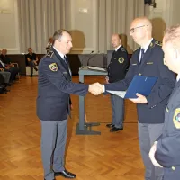 Policijski  inšpektor  Dušan  Svetičič  (levo)  in  Jože  Senica (desno) 