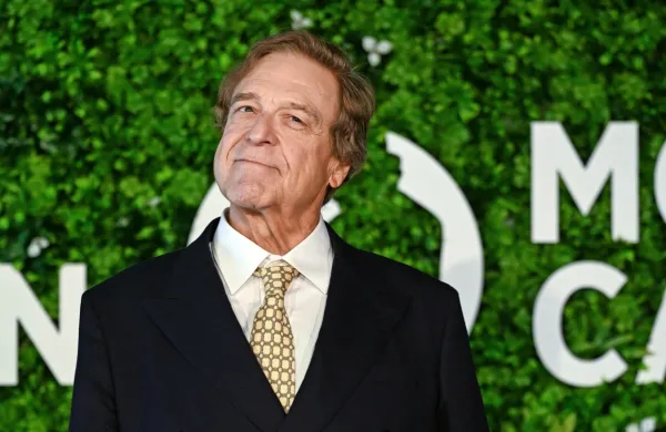 John Goodman je v Monte Carlu vse presenetil s svojim videzom.