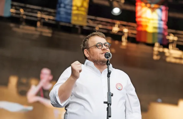 Zakonski predlog naj bi v torek podrobneje predstavil minister za 
solidarno prihodnost Simon Maljevac.