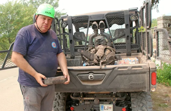 Darko Zonjič sredi akcije sredi lanskega požara na Krasu.