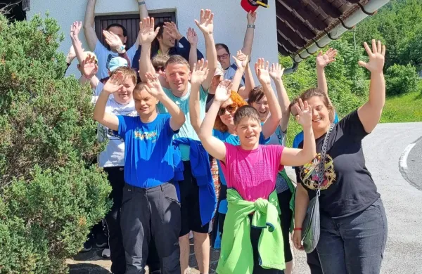 Varovanci VDC Ajdovščina - Vipava so na Kovku zelo uživali. 
