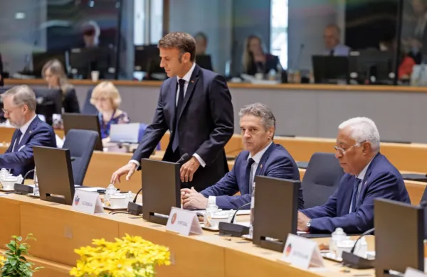 Premier Golob za okrepitev dialoga s Kitajsko