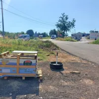 Prepoved prodaje sadja je očitno zalegla: stojnic ob cestah včeraj ni bilo