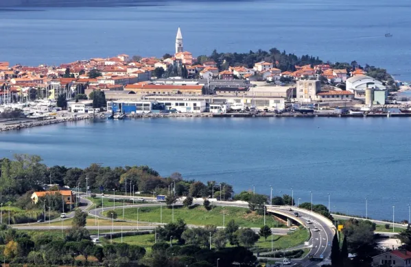 Izola