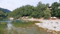 V Kanalu mladina že leta skrbi za dogajanje tudi z barom 
Terasca.  