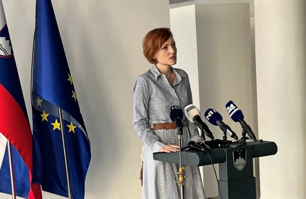 Asta Vrečko: “Nobeno  društvo ne sme  spodbujati nestrpnosti.”