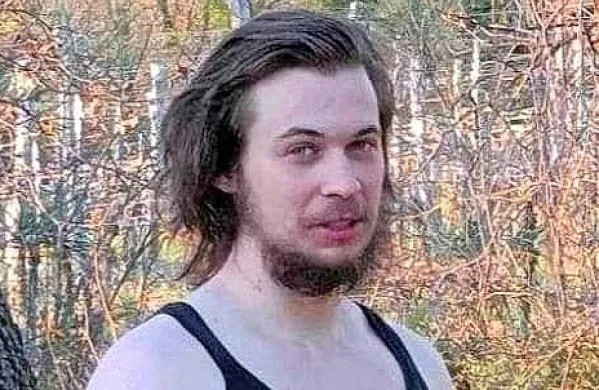Svojci pogrešajo 21-letnega Tilna Šuberja iz Kopra. 