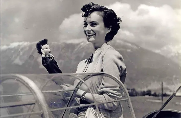 Film Vesna je leta 1953 na prvem puljskem festivalu prejel  nagrado 
občinstva in nagrado kritikov.
