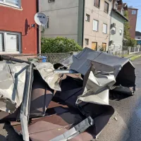 Neurje na Hrva&scaron;kem zahtevalo &scaron;tiri življenja. &ldquo;Gre za vreme, kakr&scaron;nega &scaron;e nismo videli.&rdquo;
