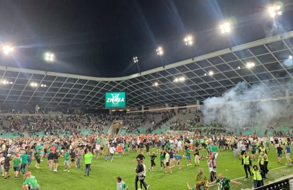 Tako so privrženci Olimpije pred tednom dni proti Ludogorcu 
proslavili napredovanje v 3. predkrog lige prvakov. Kako bo nocoj 
v Stožicah proti Galatasarayju?  