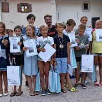 Mladi skakalci