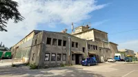 Stavbo hidrarne bodo rušili septembra, napovedujejo v Salonitu. 
Kaj vse bo v coni, pa se na občini še niso povsem izjasnili. 