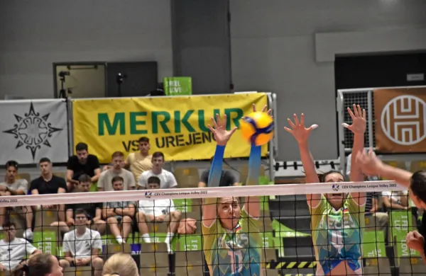 Novogoričanka Mirta Velikonja Grbac (levo) bo pri mreži pomemben adut Slovenije na EP.