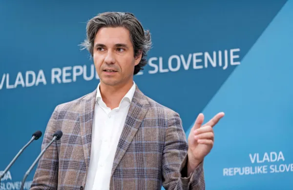 Minister za delo Luka Mesec
