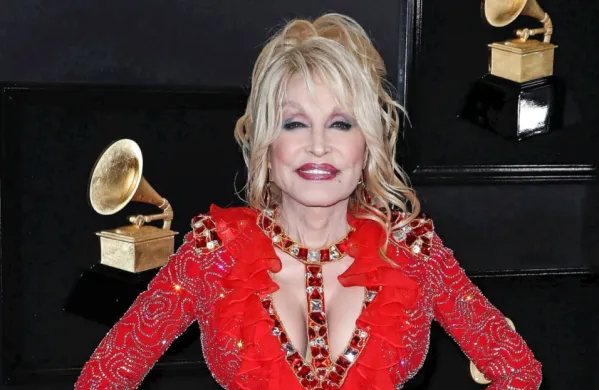 Pevka Dolly Parton bo izdala že 49. studijski album.