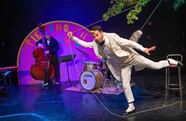 V sklopu festivala bodo premierno uprizorili glasbeno pravljico 
Peter in volk. 