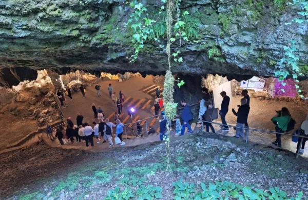 (FOTO) S podelitvijo glavne nagrade Ottu Tolnaiu se je sklenila leto&scaron;nja Vilenica