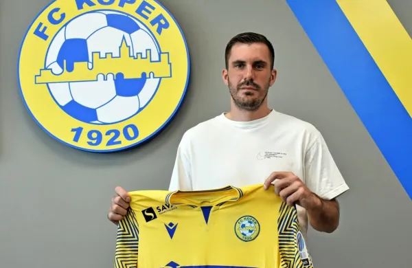 Enej Jelenič se je vrnil domov in bo vnovič oblekel koprski dres.