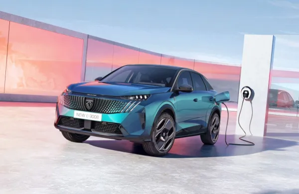 Peugeot 3008 vstopa v novo dobo francoske avtomobilske znamke, saj je ta dobil novo podobo in novo platformo. 