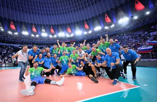 Slovenske odbojkarje v nedeljo čakajo zelo nevarni Turki