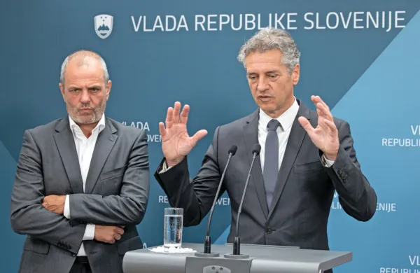 Od vlade Roberta Goloba naj bi se poslovil Uroš Brežan, sicer 
minister za naravne vire in prostor.